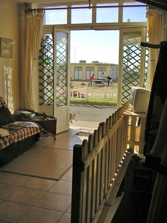 Paradis Les Pieds Sur Le Sable Trouville Palace Quarto foto